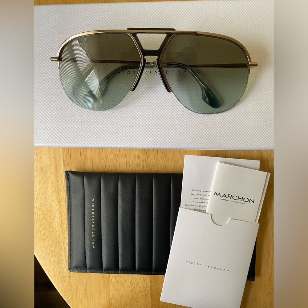 VICTORIA BECKHAM TEAL CAMEL GOLD HARDWARE AVIATORS BRAND NEW IN BOX